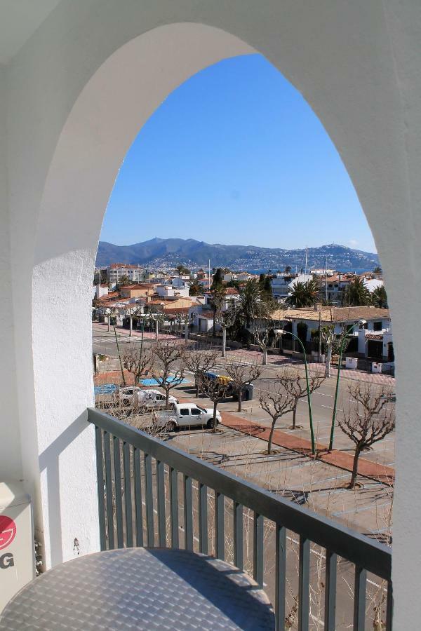 Absolute Apartment Empuriabrava Dış mekan fotoğraf